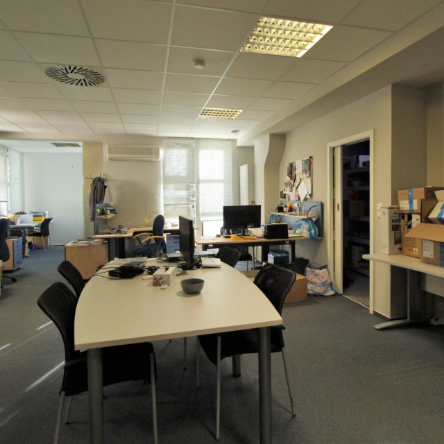 13109_0319849520.jpg