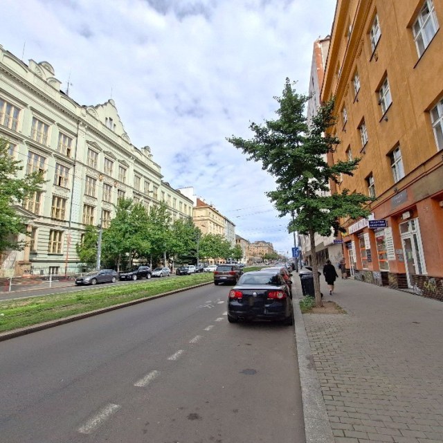 14015_6765624810.jpg